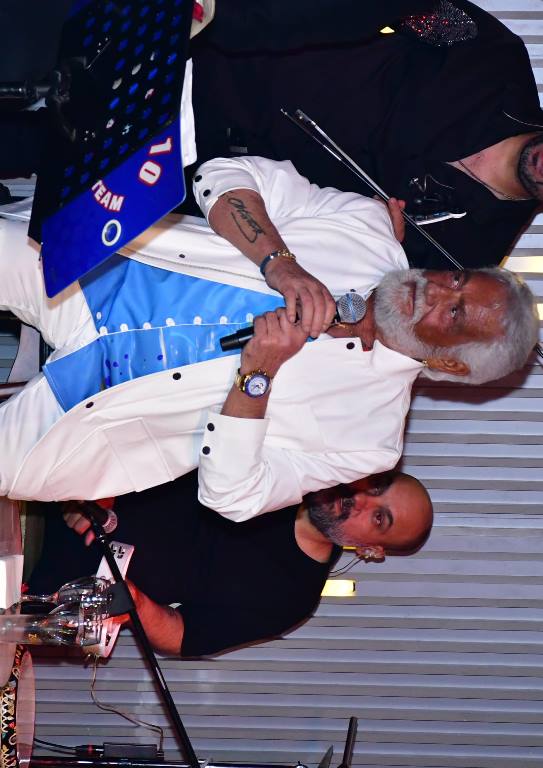 Zorba Taverna�da Fedon F�rt�nas�: "30 Y�l Bekledim Çünkü..."