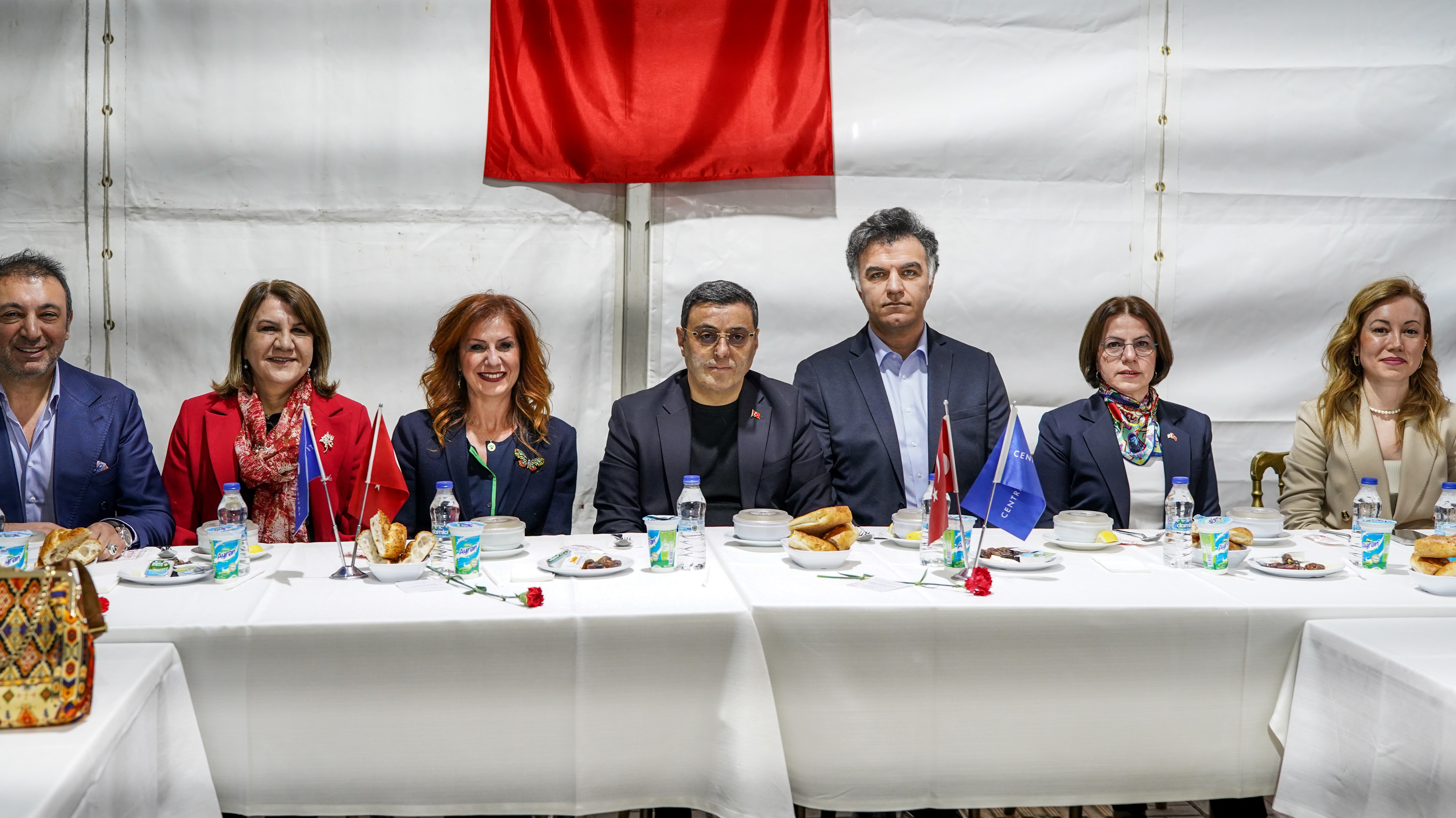 Central Hosp�tal��n �Engelsiz Ya�am� �ftar� Yo�un Kat�l�mla Gerçekle�tirildi 