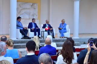Türkiye'deki Be� Seçkin �talyan Restoran�na "March�o Osp�tal�tà Ital�ana" Kalite Sertifikas�