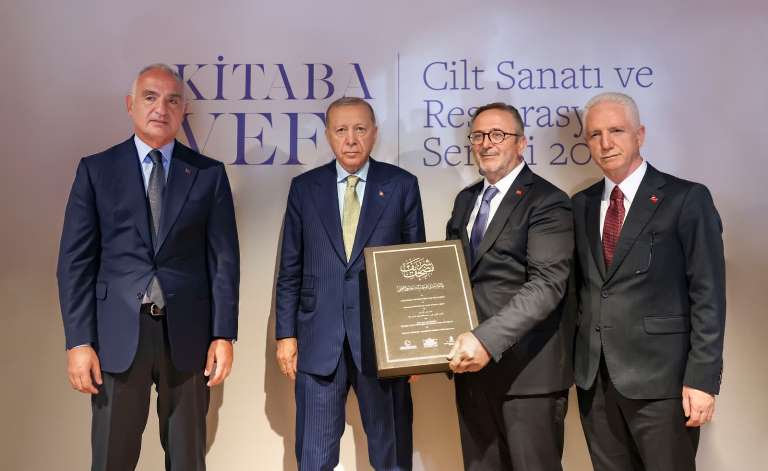 Karada��n As�rl�k Emaneti Türkiye�de Yeniden Hayat Buldu