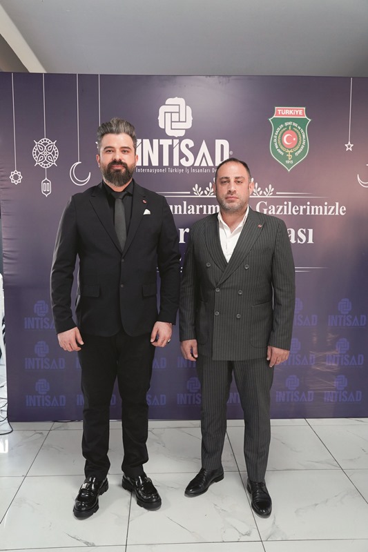 �ntisad�dan Ramazan�da Anlaml� Bulu�ma:  �ehit Ve Gazi Aileleri Ayn� Sofrada