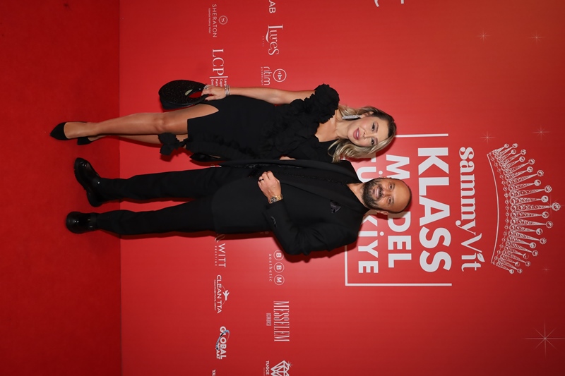 Sammyvit Klass Model Türkiye 2025 :  Ünlü �simler K�rm�z� Hal� ��kl���yla Oscar Gecesini Aratmad�