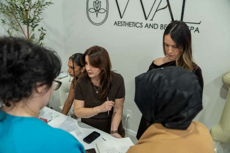 Vval Aesthet�cs  And Beauty Spa New York  1. Y�l�n� Özel Bir Bulu�mayla Kutlad�