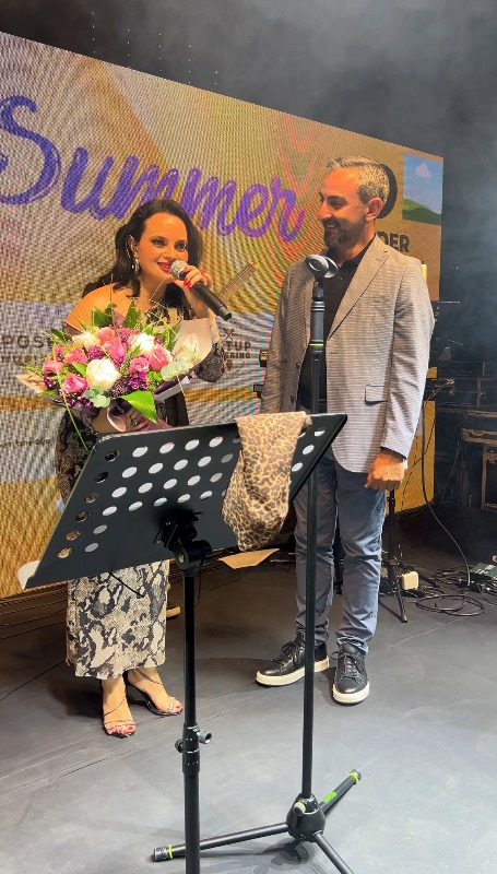 Teoder Yaza, Asude Cemre �le �Merhaba� Dedi! 