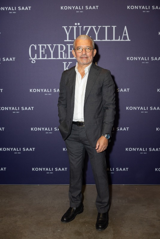 Dünya Saatçili�i Konyal� Saat Ev Sahipli�inde �stanbul�da Kutland� 