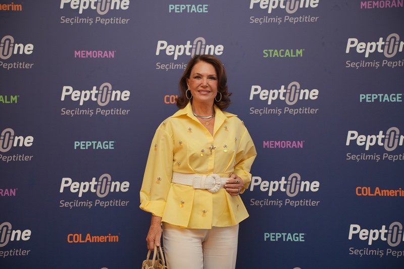Pept�l�ne, �Seçilmi� Peptitler� Dünyas�n� Marka Elçisi Nebahat Çehre �le Tan�tt� 
