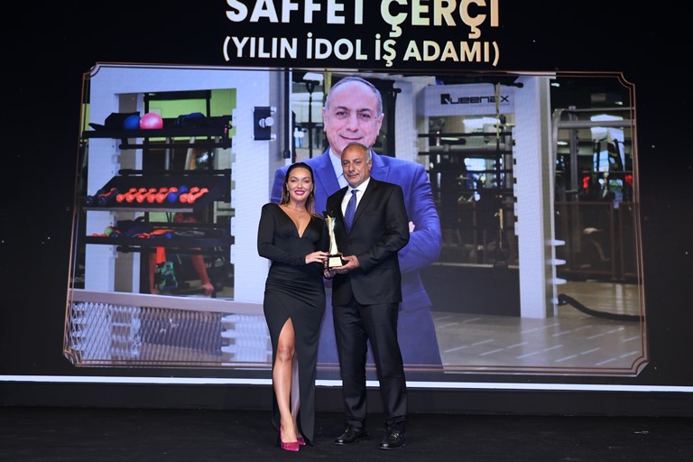 Saffet Çerçi :  Klass Ödülleri 2025te  Yln dol  Adam Seçildi 