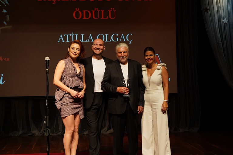 Anabilim Liseler Aras Tiyatro Festivalinde Sanatn Gücü Sahneye Tand