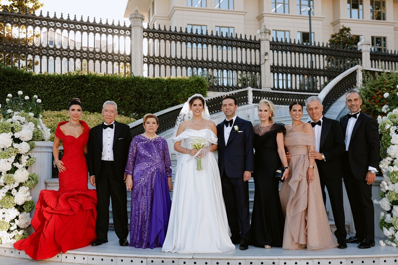 Özlem Uzel- �brahim H�d�ro�lu :  Four Seasons Hotel Bosphorus�un Zarif Atmosferinde Mutlulu�a �Evet� Dedi