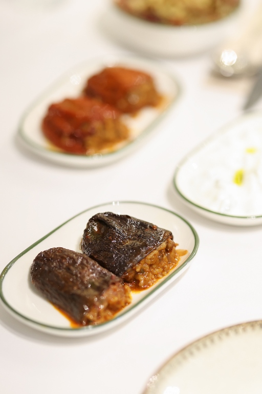 Diyarbak�r��n Ate�le Yaz�lan Sofra Ritüeli �stanbul�da: Go�to Sac Tava