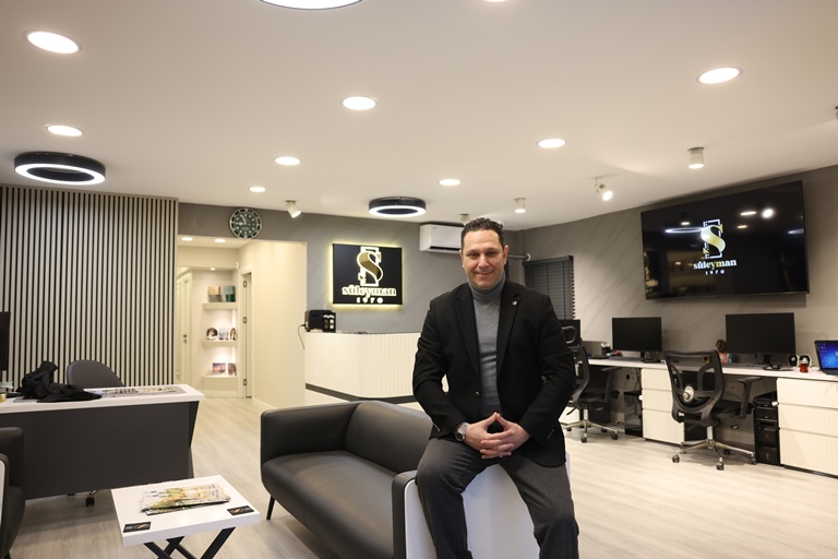 Volkan Demirer :  Geçmi�in Tecrübesiyle  Gelece�e Yön Veriyor