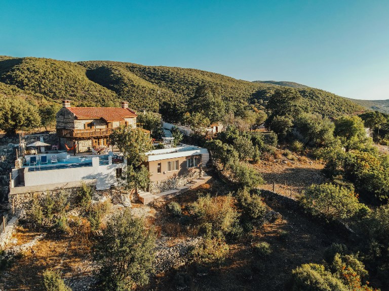 Ruhunuzu Dinlendirecek Bir Bahar Molas Sunset Housesta Sizi Bekliyor