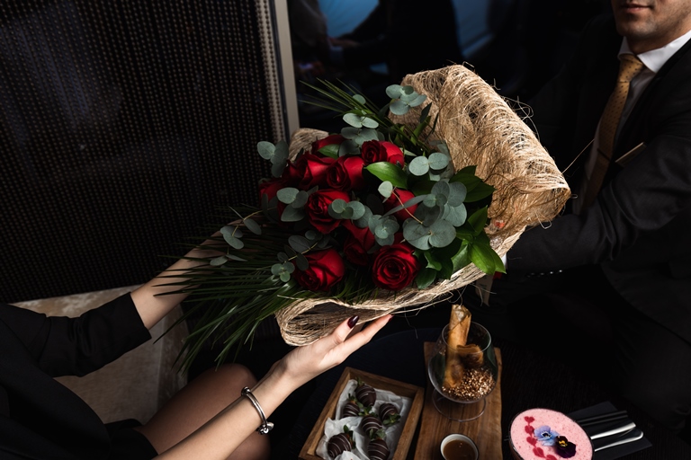 Hilton �stanbul Bomonti�de, �Sevgililer Günü�ne� Özel Romantik Kutlama