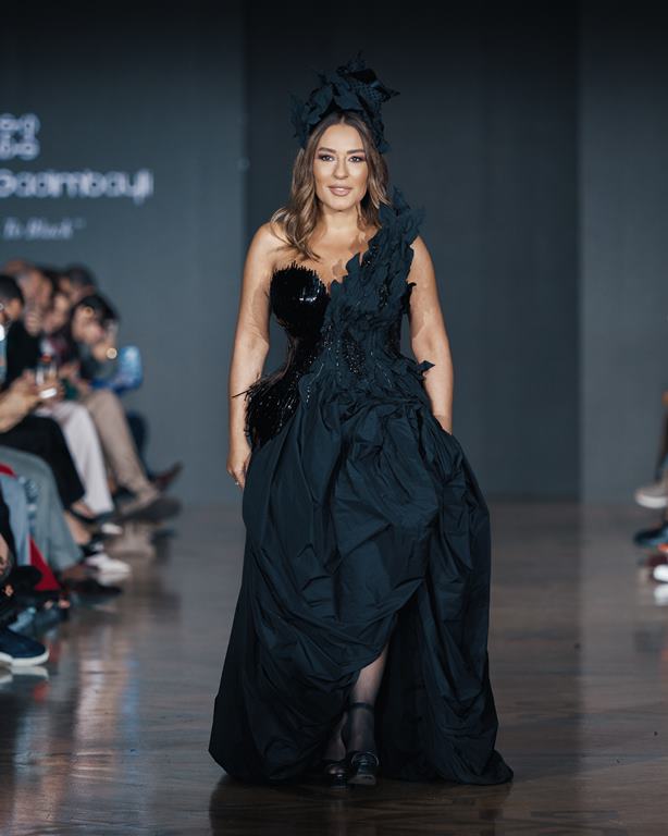 Sultan Gadimbayli, �Back to Black� Koleksiyonu ile Bakü Fashion Week�de Güçlü Bir Duru� Sergiledi
