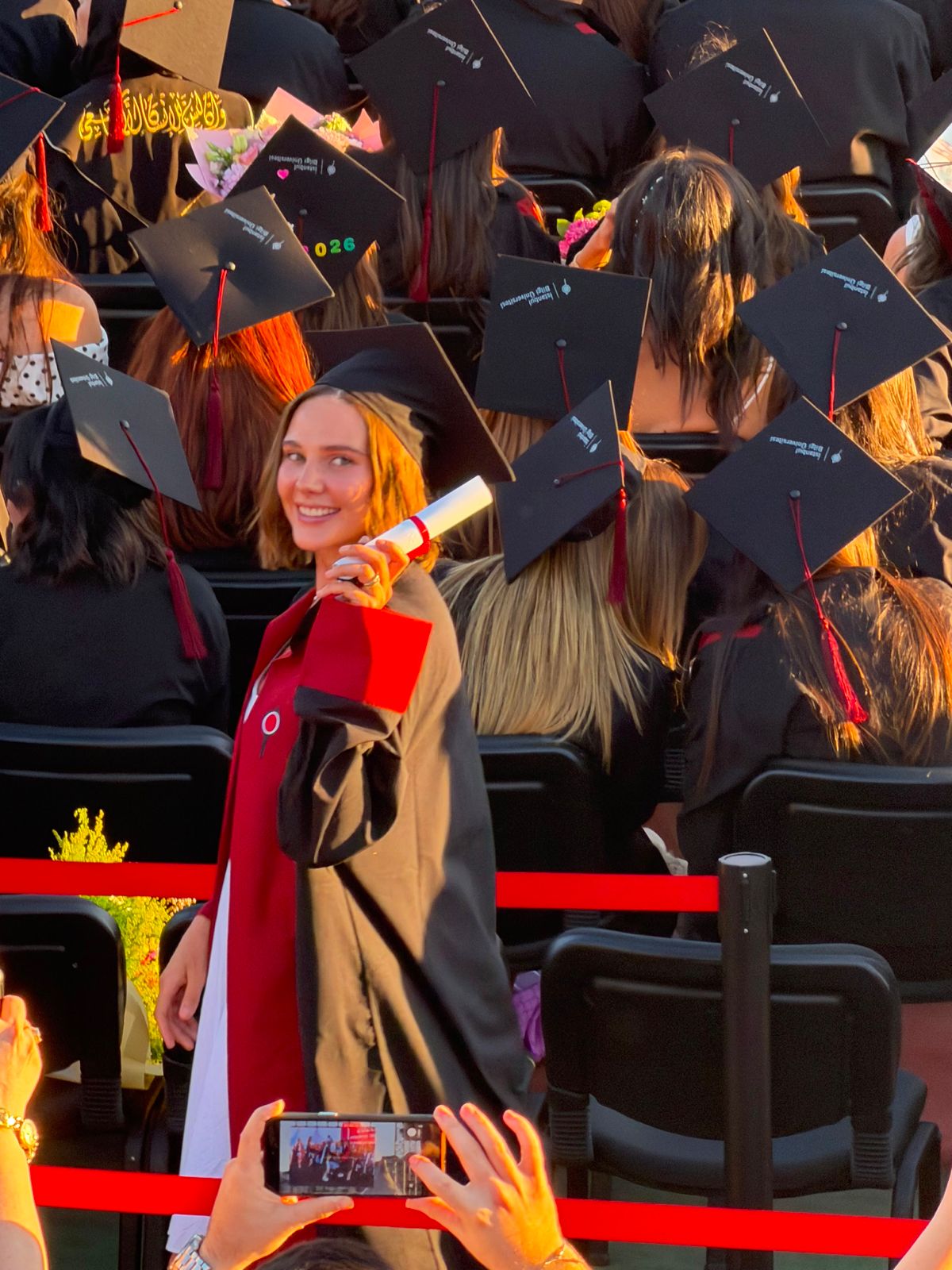 Alina Boz Kariyerini Diploma ile Taçland�rd� 