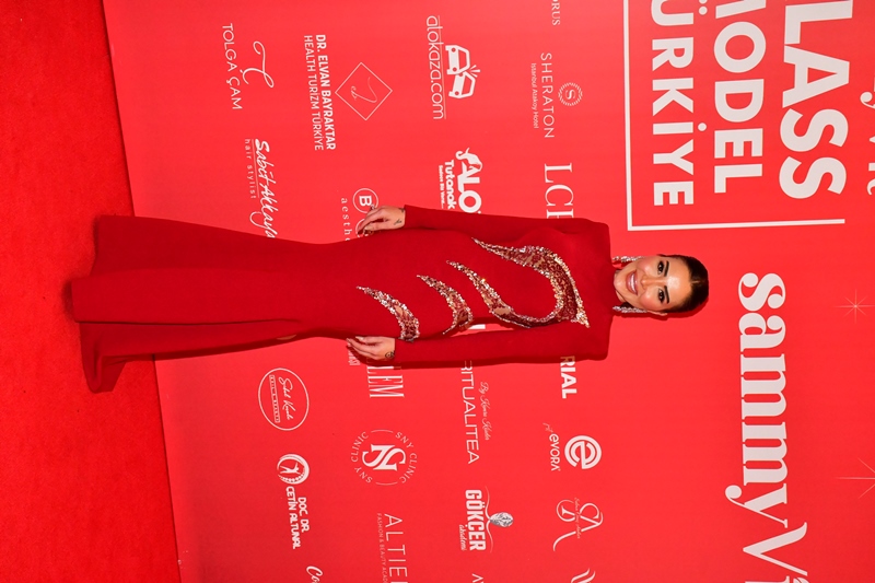 Sammyvit Klass Model Türkiye 2025 :  ��kl�k Ve Zarafet  Gecenin �mzas� Oldu