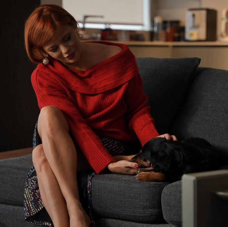 Aysel Demirta� :   Mekan Menajerli�i �htiyac�n� Sektöre Dönü�türerek Alan�nda Fark Yaratt�