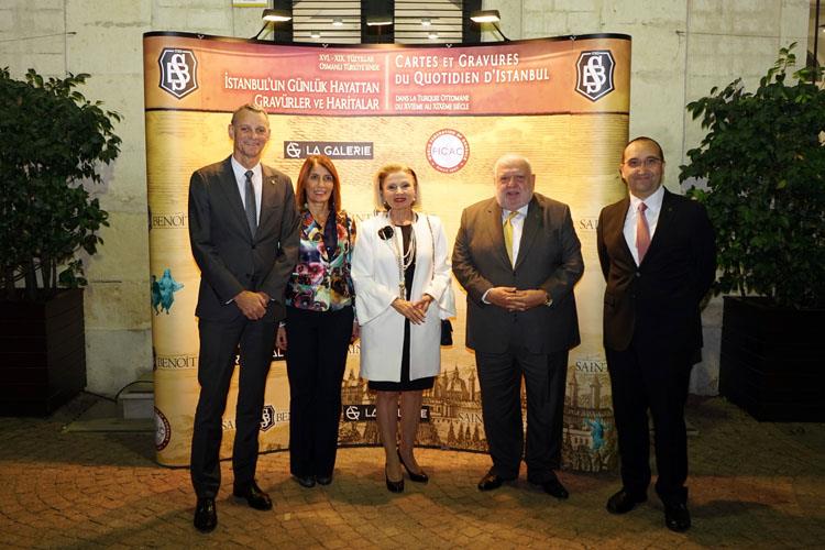 Saint Benoît Lisesi La Galerie Sergi Salonunda Gravür Sergisi